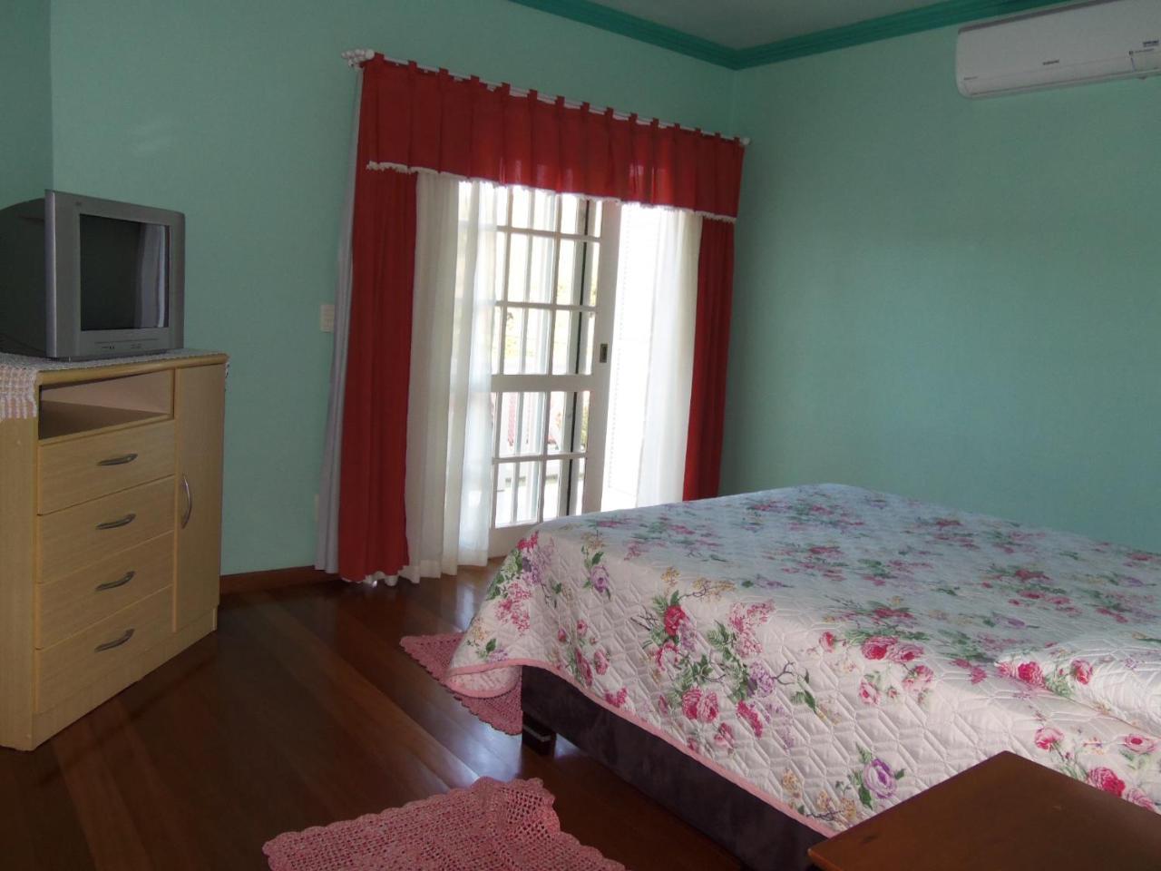 Casa Ampla Com Comodos Confortaveis גראמדו מראה חיצוני תמונה