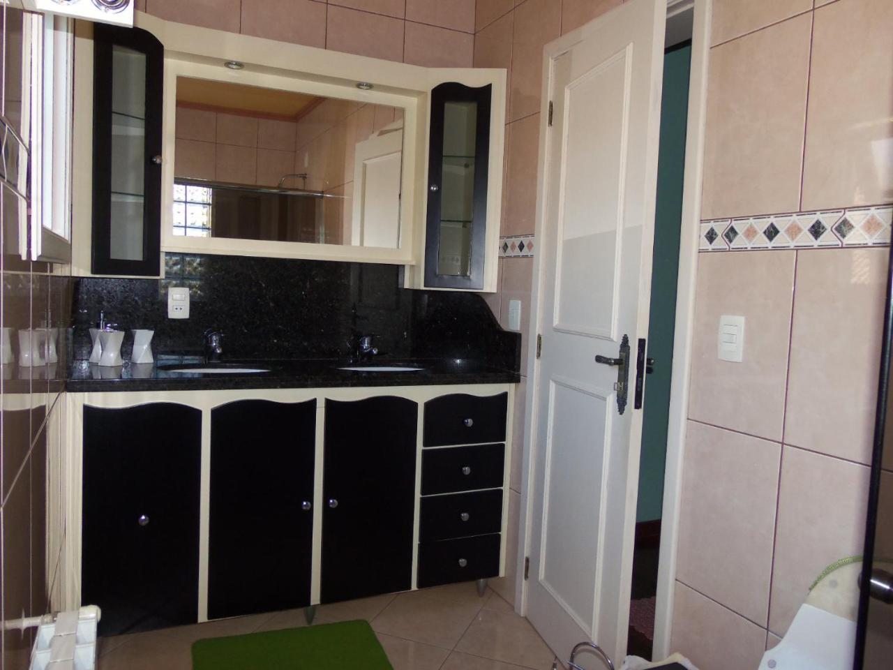 Casa Ampla Com Comodos Confortaveis גראמדו מראה חיצוני תמונה